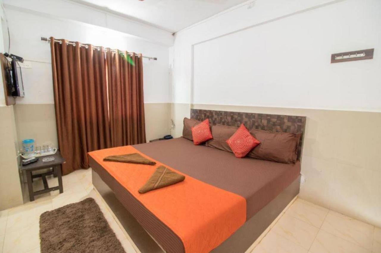 Grg Traveller Panaji Exterior foto